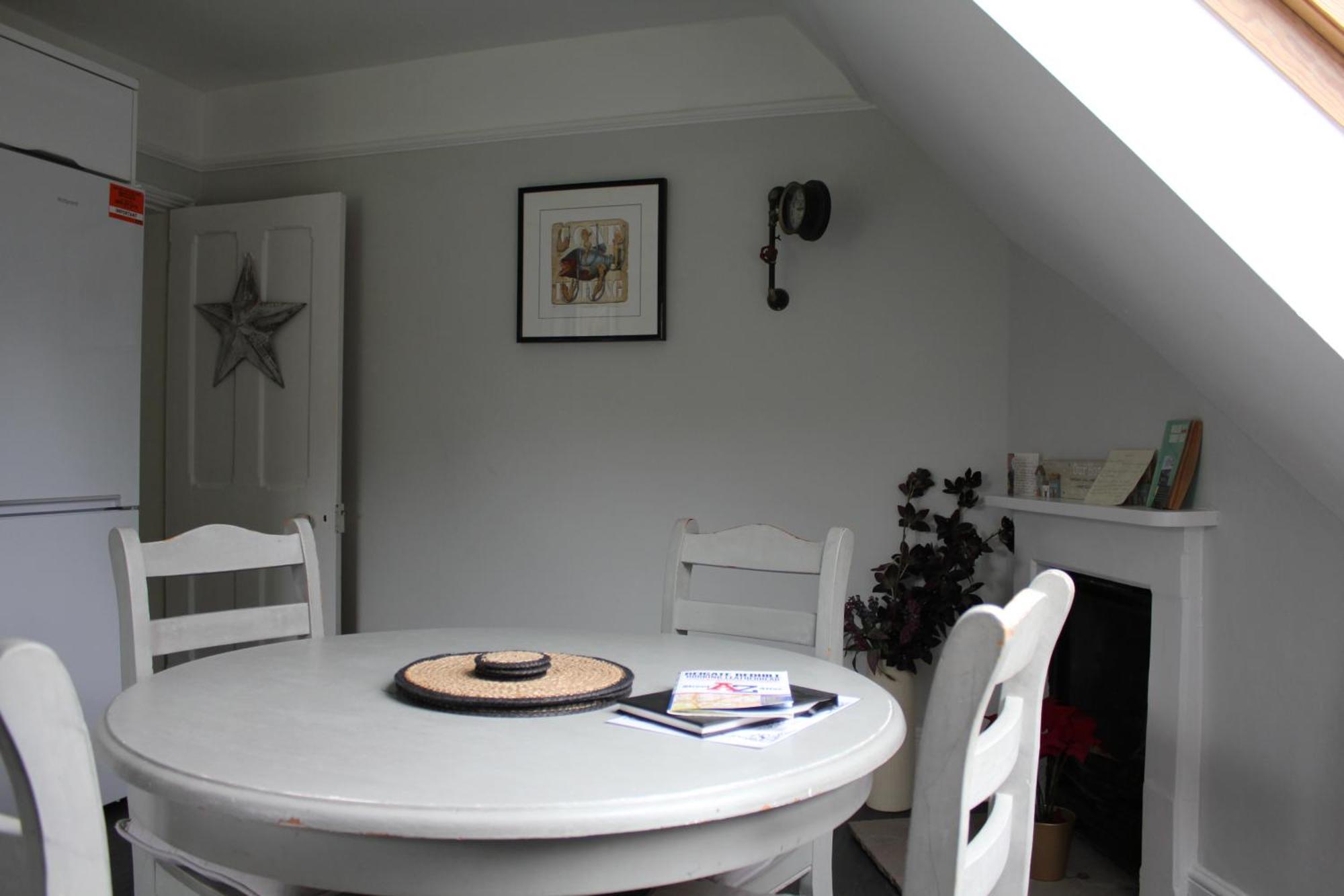 Lovely 3 Bed Condo Reigate Buitenkant foto