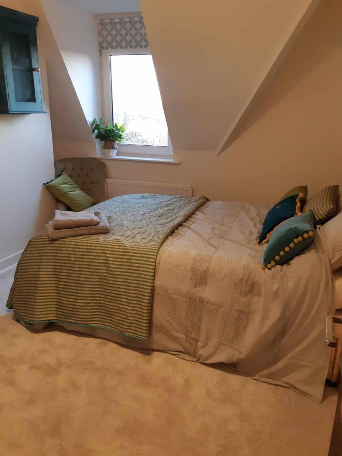 Lovely 3 Bed Condo Reigate Buitenkant foto